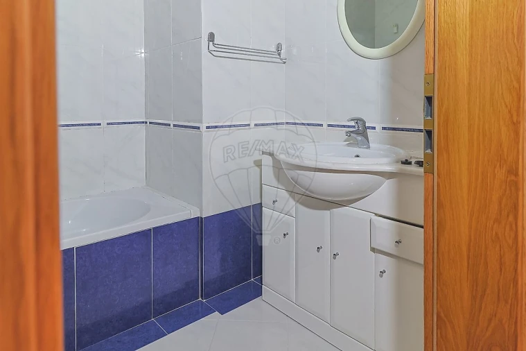 Apartamento T2 para Arrendamento em Buarcos Foto 12