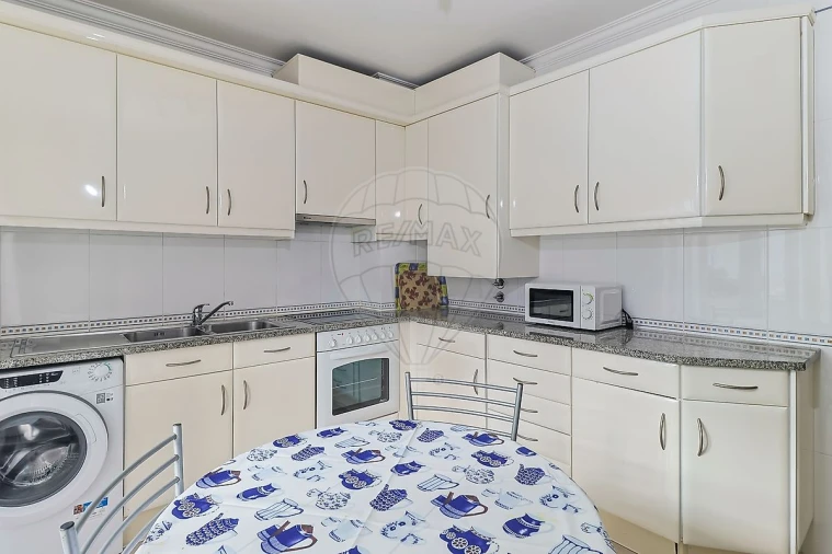 Apartamento T2 para Arrendamento em Buarcos Foto 6