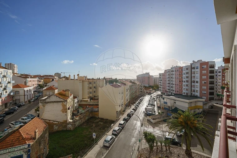 Apartamento T3 para Venda em Setubal (São Sebastião) Foto 29