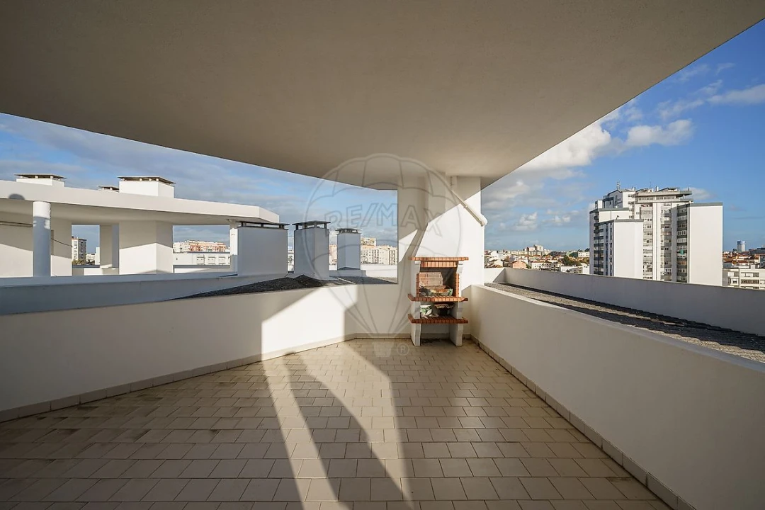 Apartamento T3 para Venda em Setubal (São Sebastião) Foto 37