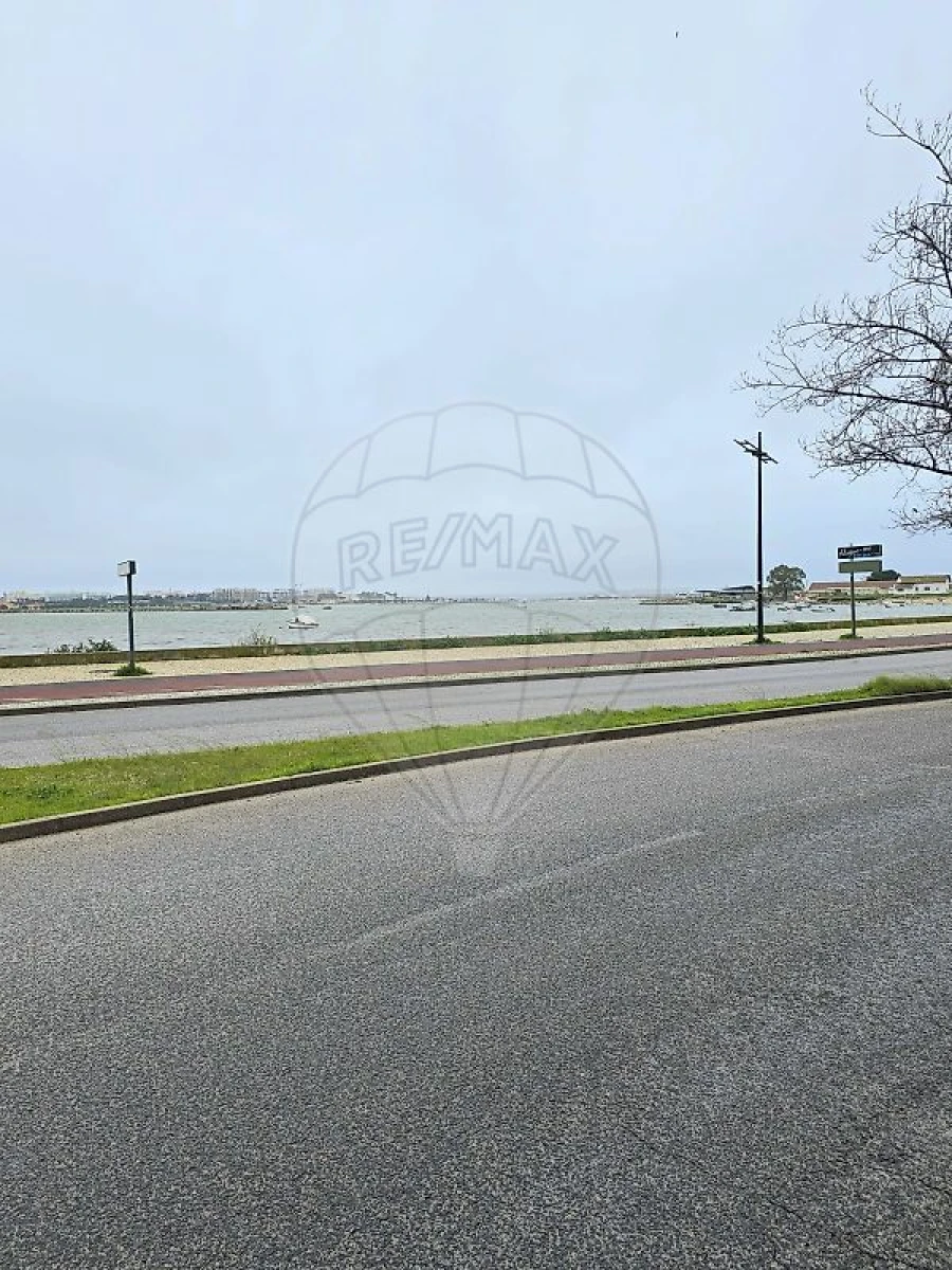 Apartamento T2 para Venda em Alto do Seixalinho, Santo André e Verderena Foto 9