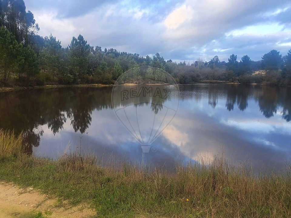 Quinta T2 para Venda em Raposa Foto 1
