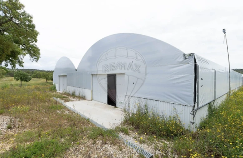 Quinta T2 para Venda em Raposa Foto 10