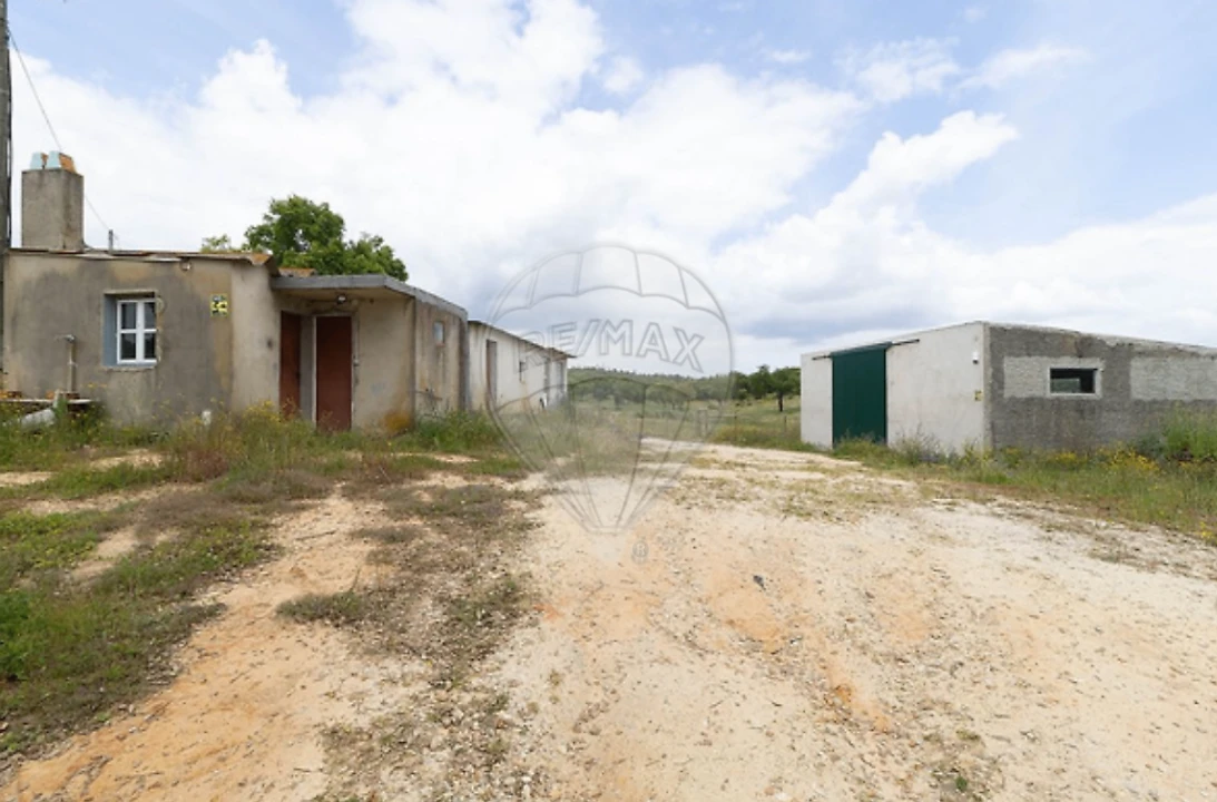 Quinta T2 para Venda em Raposa Foto 9