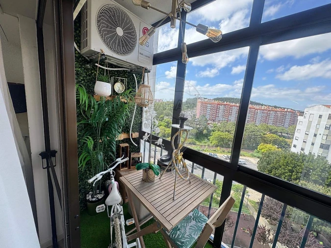 Apartamento T2 para Arrendamento em Rio de Mouro Foto 6