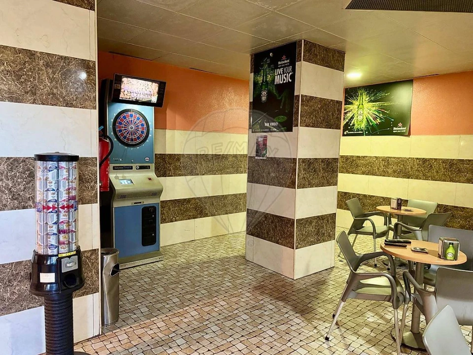 Negócio para Venda em Póvoa de Santa Iria e Forte da Casa Foto 14