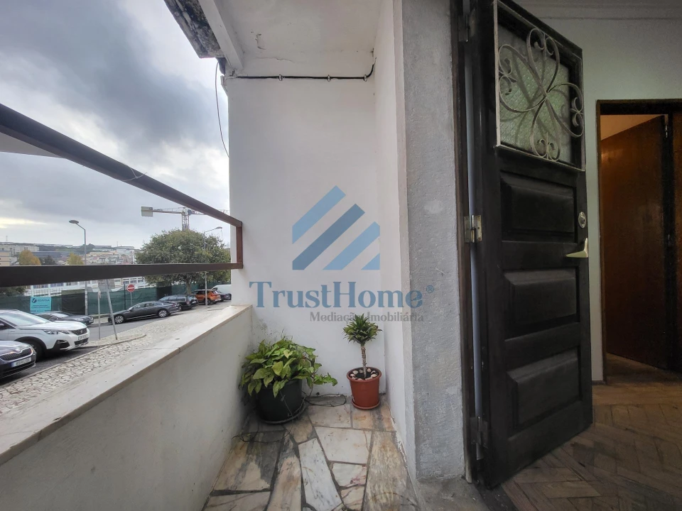 Moradia T2 para Venda em Agualva e Mira-Sintra Foto 16