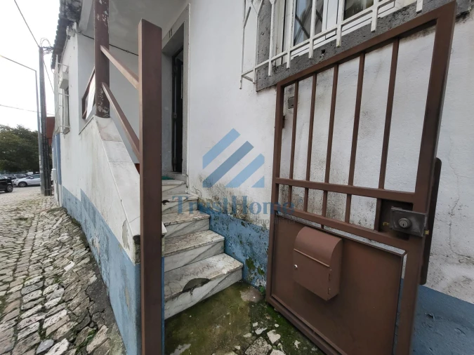 Moradia T2 para Venda em Agualva e Mira-Sintra Foto 15