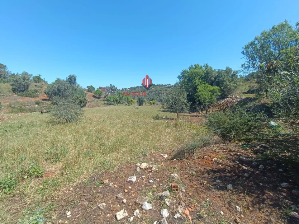 Terreno para Venda em Estômbar e Parchal Foto 10