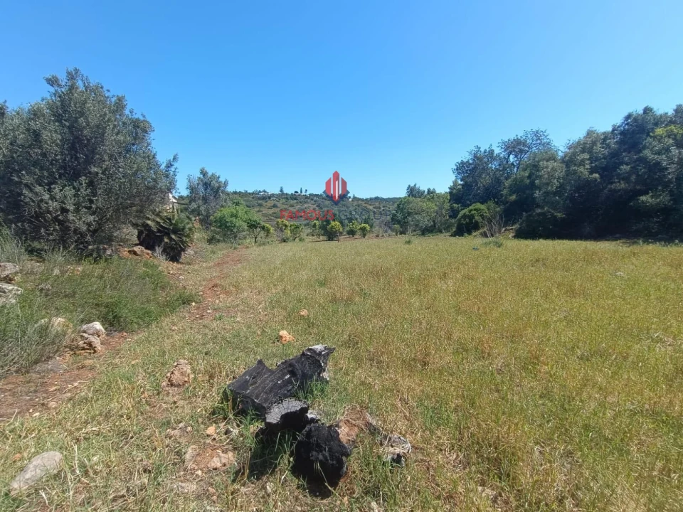Terreno para Venda em Estômbar e Parchal Foto 11