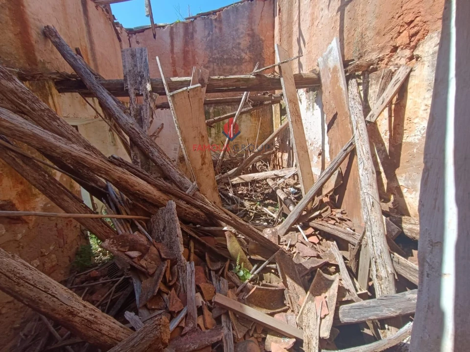 Terreno para Venda em Estômbar e Parchal Foto 20