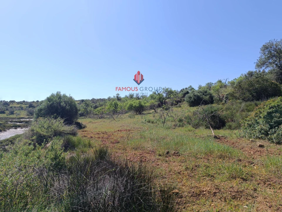 Terreno para Venda em Estômbar e Parchal Foto 34