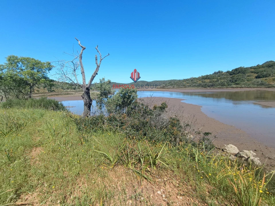 Terreno para Venda em Estômbar e Parchal Foto 43