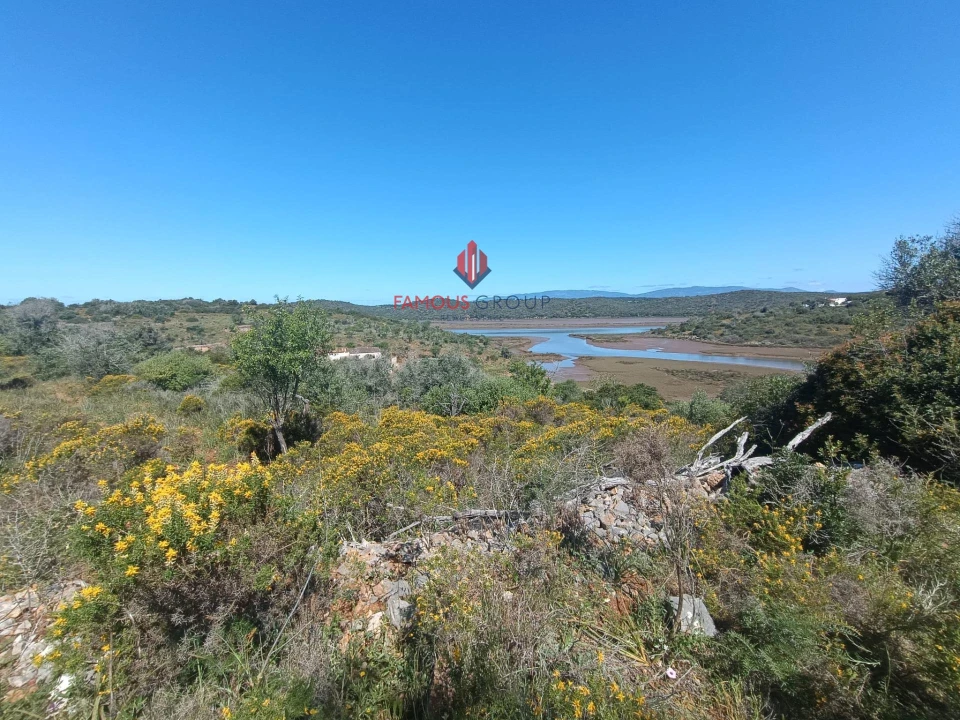 Terreno para Venda em Estômbar e Parchal Foto 45