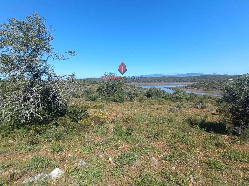 Terreno para Venda em Estômbar e Parchal Foto 46