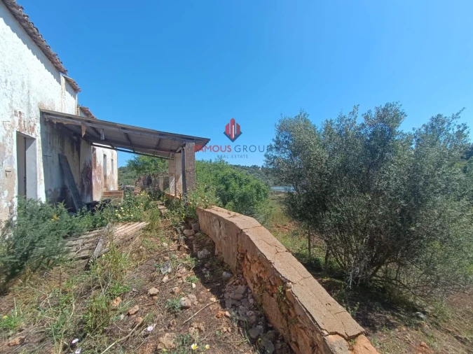 Terreno para Venda em Estômbar e Parchal Foto 14