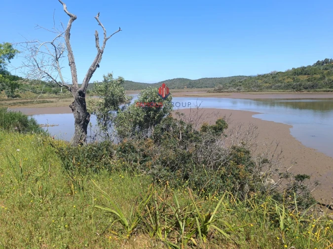 Terreno para Venda em Estômbar e Parchal Foto 44