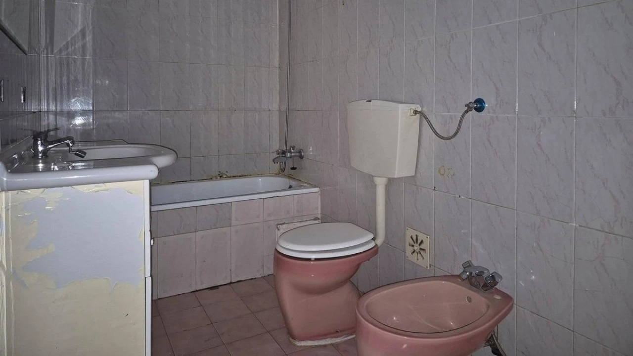 Apartamento T3 para Venda em Rio de Mouro Foto 14