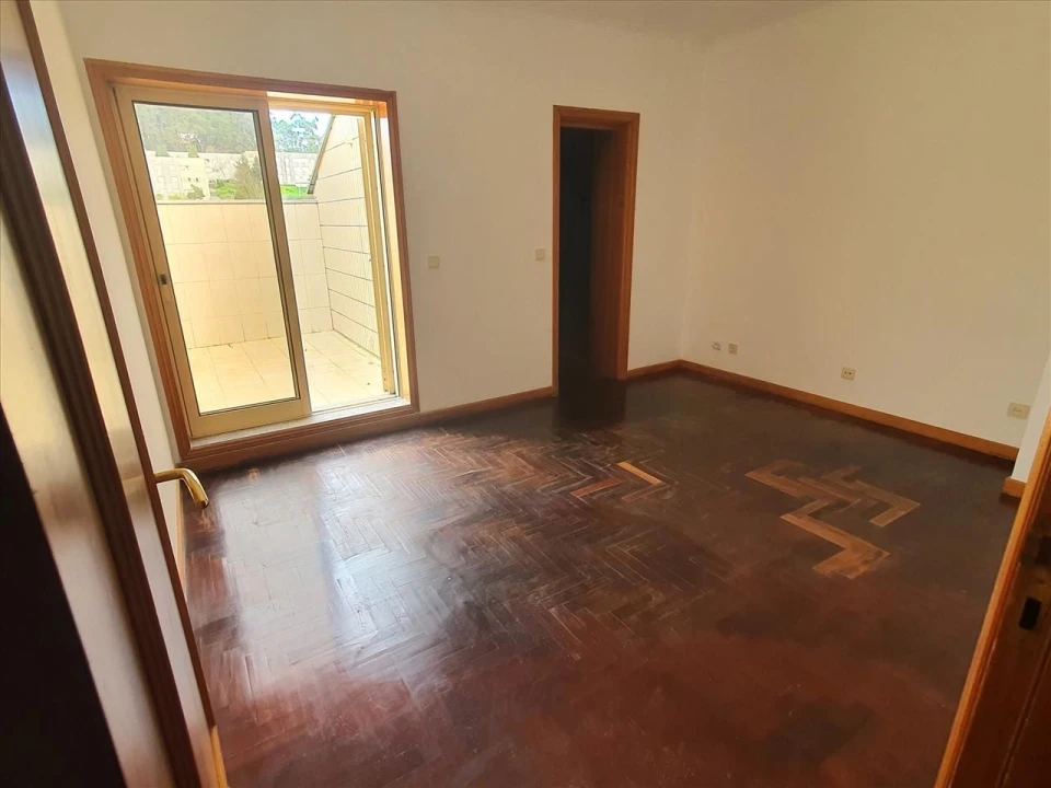 Apartamento T2 para Venda em Mafamude e Vilar do Paraíso Foto 10