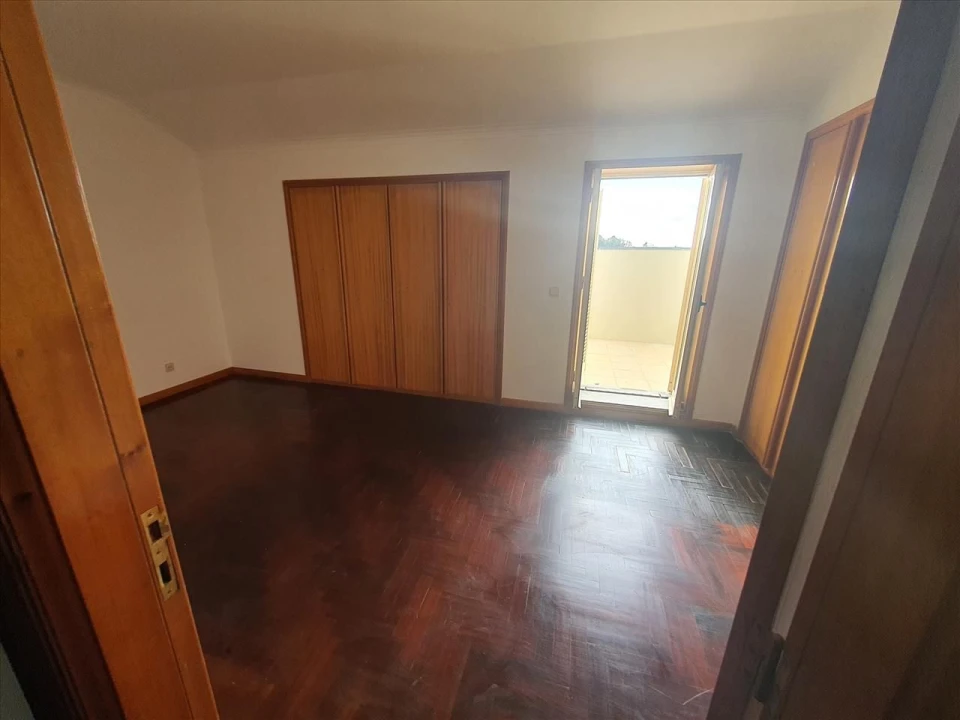 Apartamento T2 para Venda em Mafamude e Vilar do Paraíso Foto 9