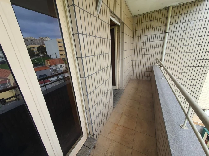 Apartamento T2 para Venda em Mafamude e Vilar do Paraíso Foto 13