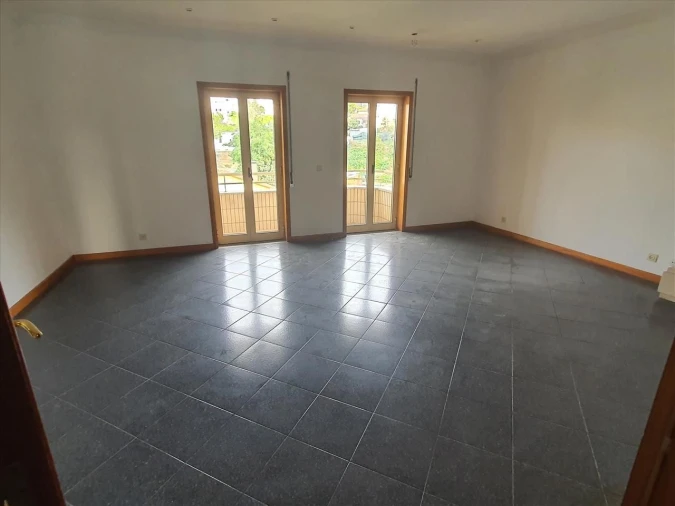 Apartamento T2 para Venda em Mafamude e Vilar do Paraíso Foto 5