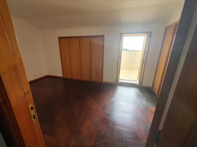 Apartamento T2 para Venda em Mafamude e Vilar do Paraíso Foto 9