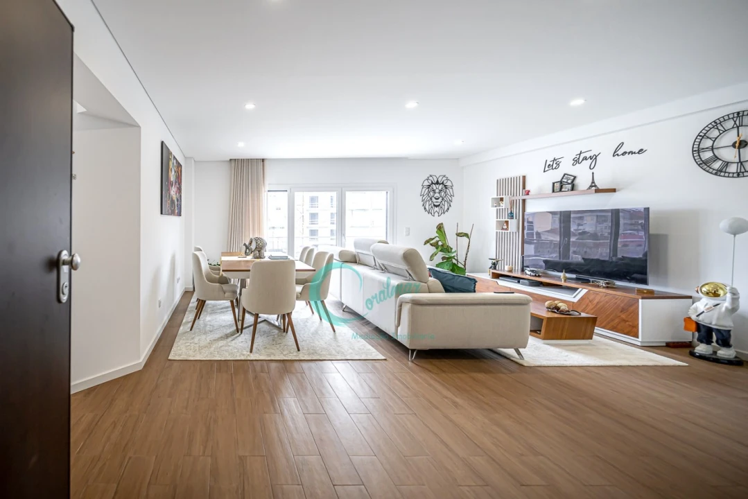 Apartamento T3 para Venda em Pinhal Novo Foto 3