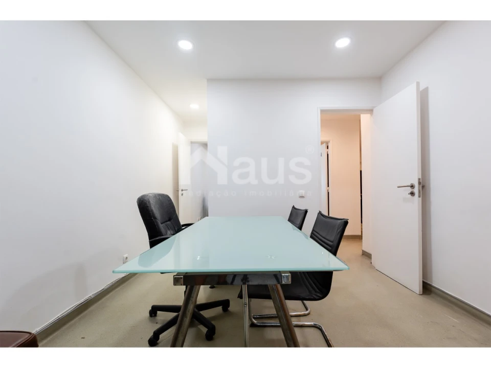 Loja para Arrendamento em Montijo e Afonsoeiro Foto 16