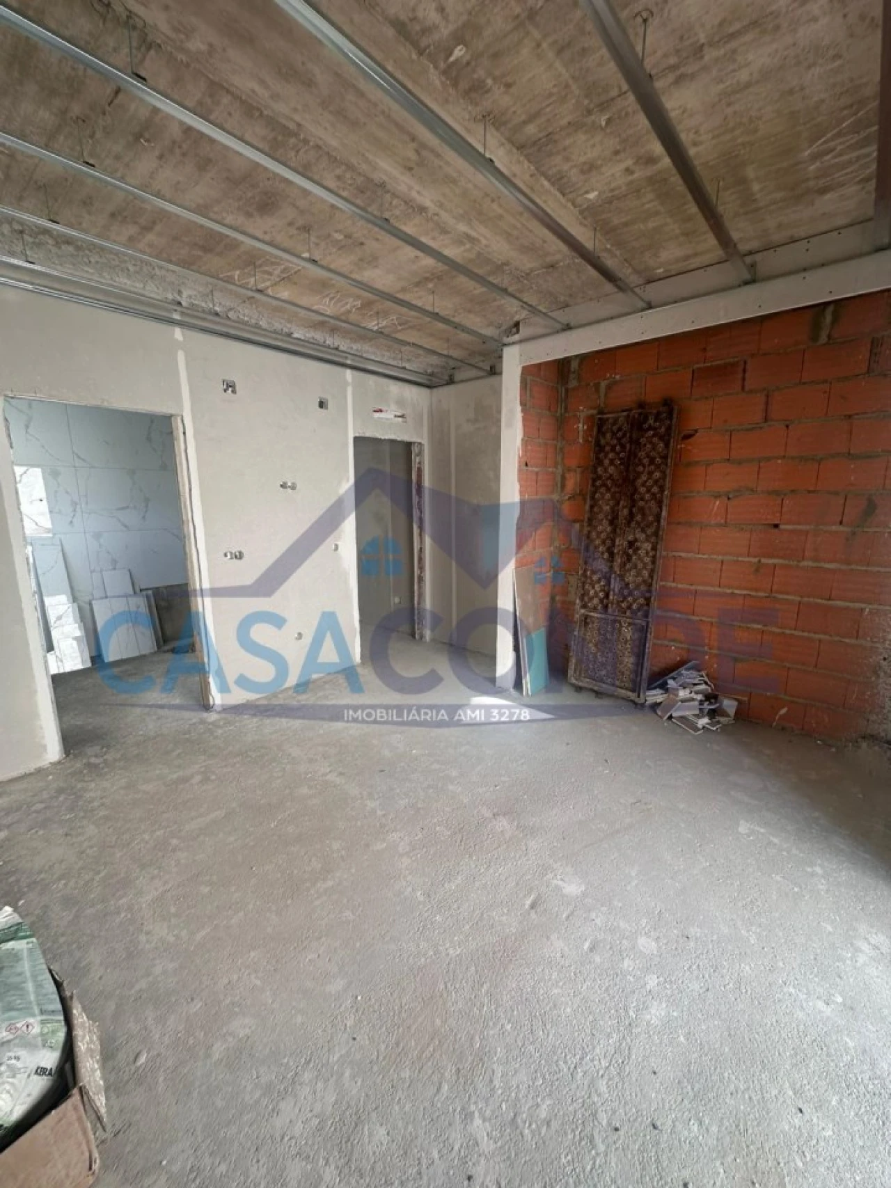 Moradia T3 para Venda em Fernao Ferro Foto 15