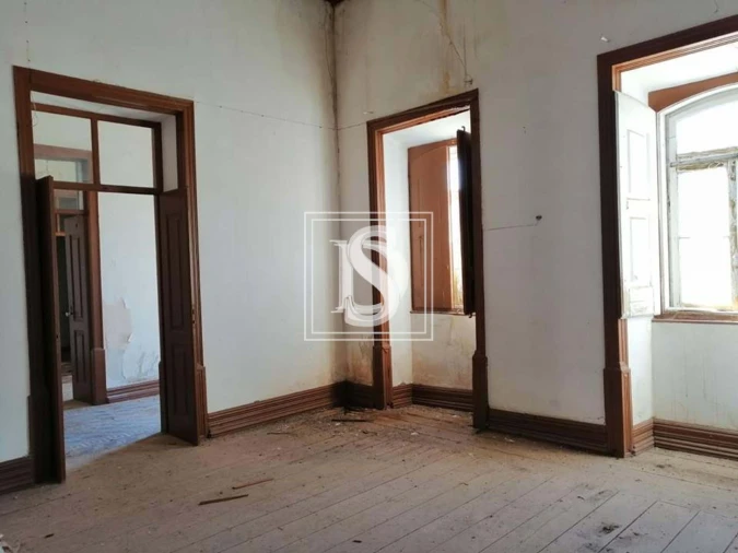 Moradia T4 para Venda em Santa Catarina da Fonte do Bispo Foto 30