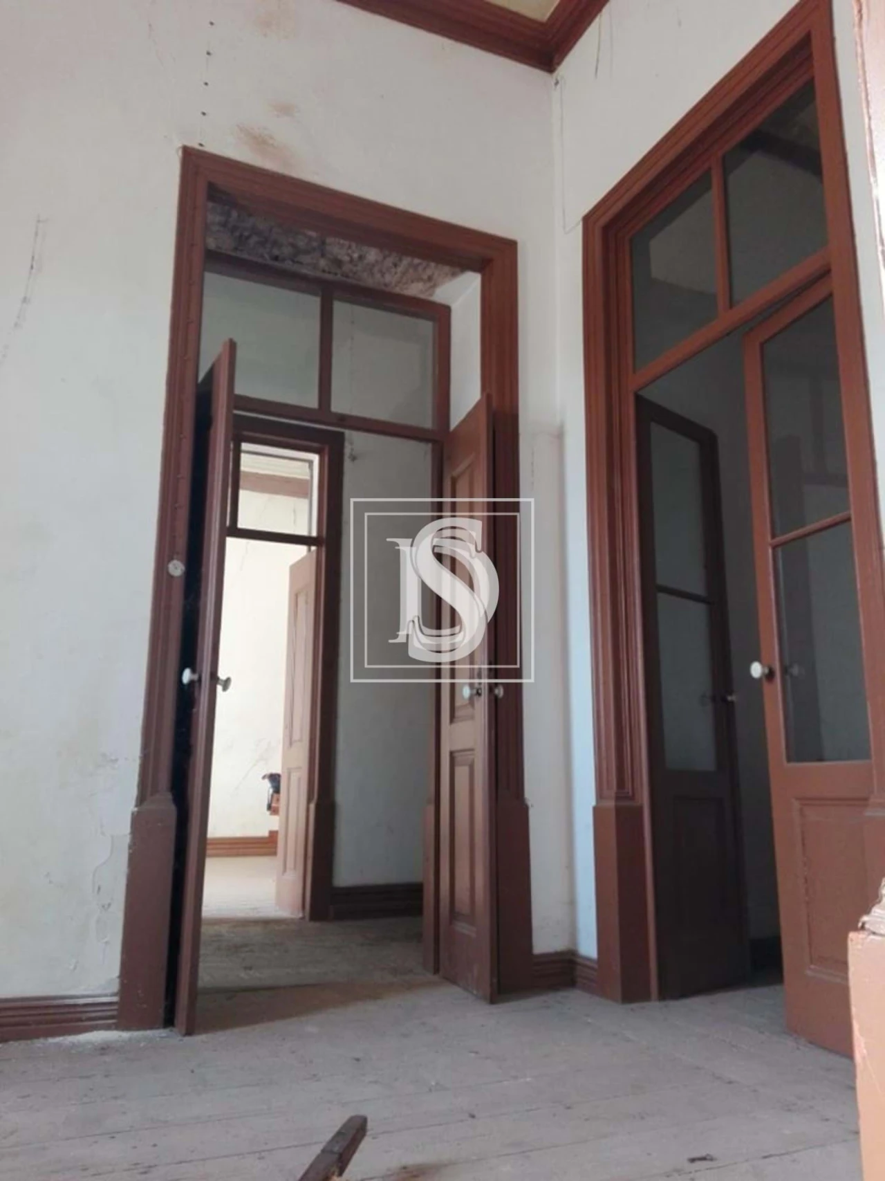 Moradia T4 para Venda em Santa Catarina da Fonte do Bispo Foto 4