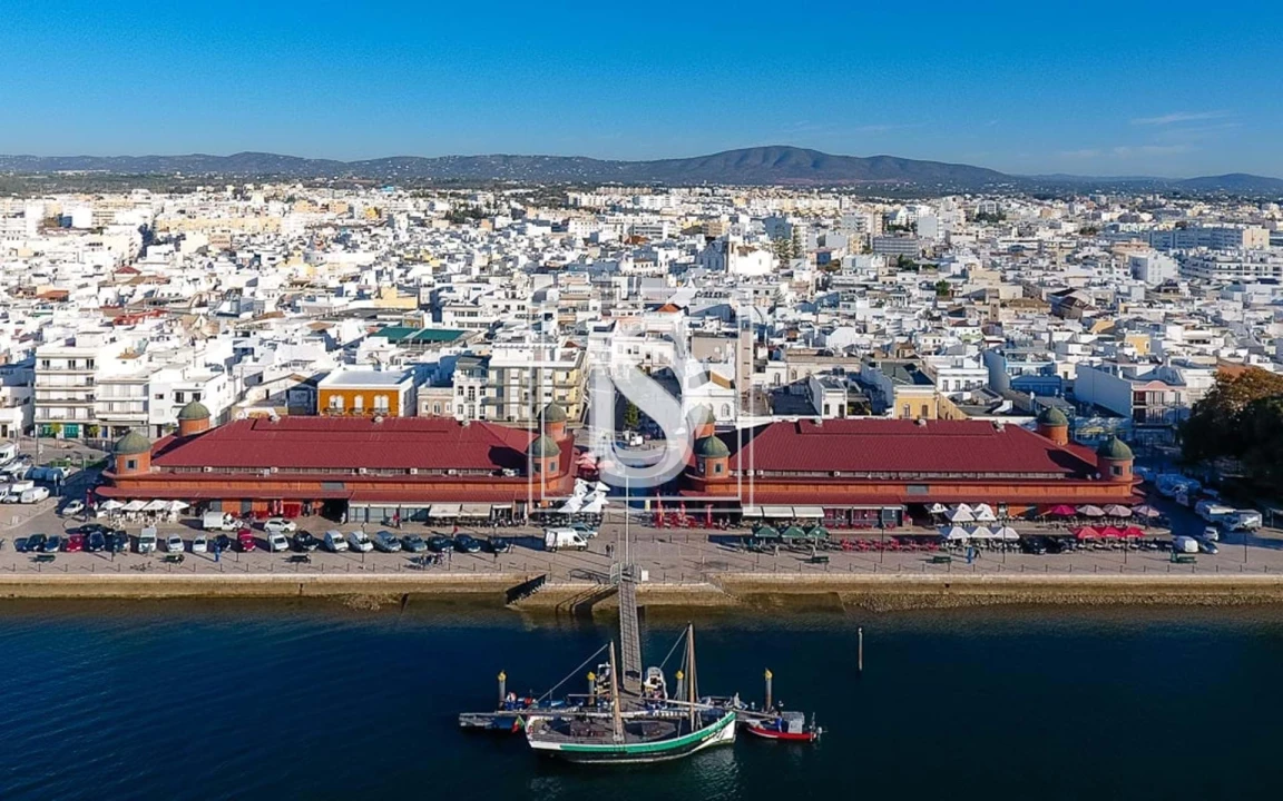 Terreno para Venda em Quelfes Foto 6