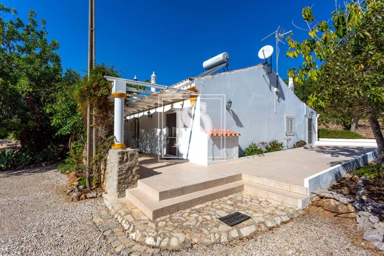 Quinta T10 para Venda em Cachopo