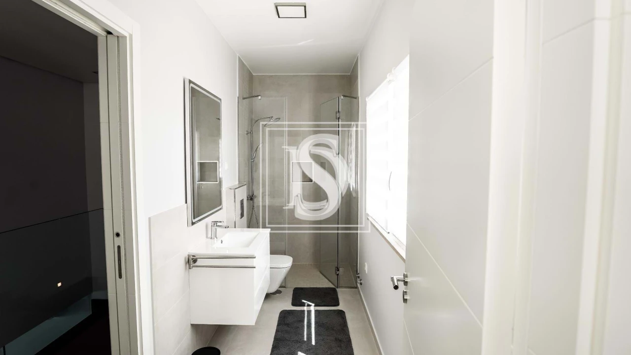 Moradia T4 para Venda em Castro Marim Foto 17