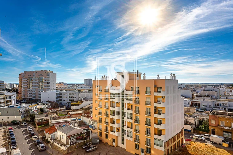 Apartamento T5 para Venda em Faro (Sé e São Pedro) Foto 36