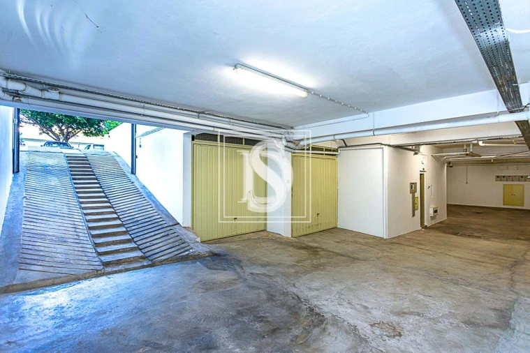 Apartamento T5 para Venda em Faro (Sé e São Pedro) Foto 34