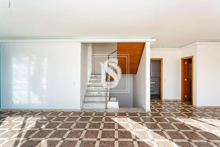 Apartamento T5 para Venda em Faro (Sé e São Pedro) Foto 26