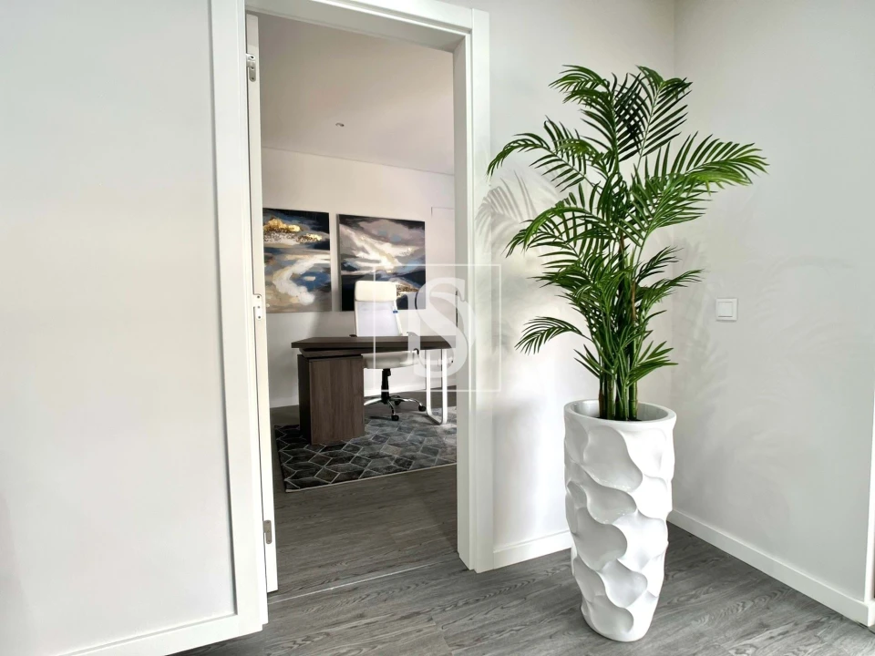 Apartamento T3 para Venda em Quelfes Foto 3