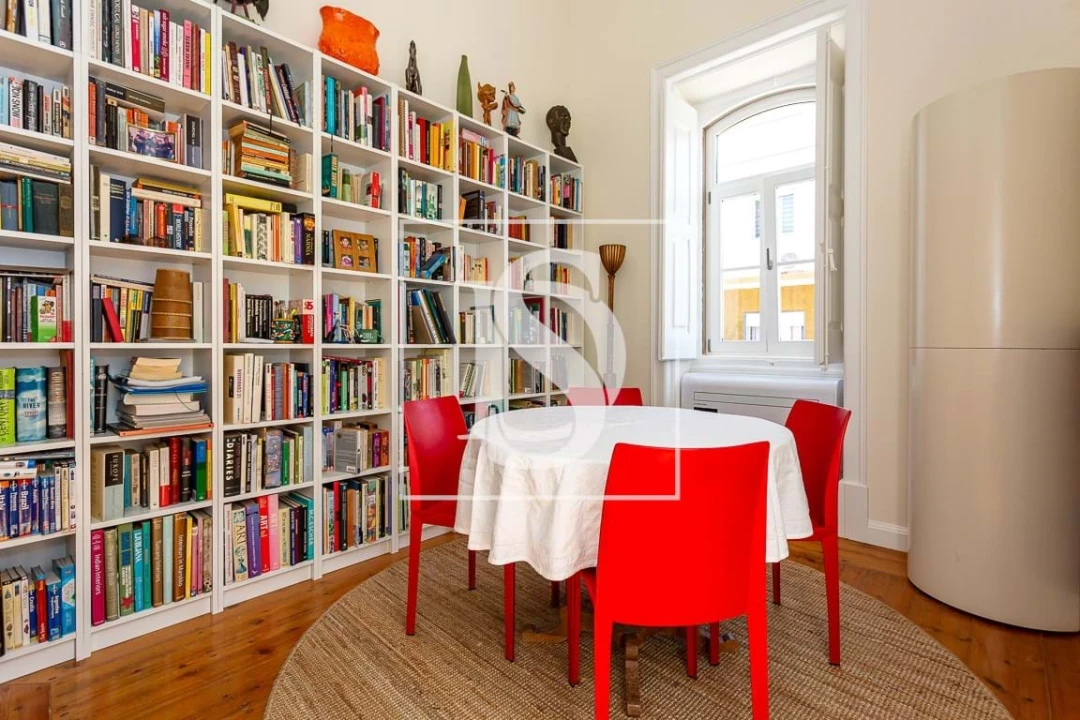 Moradia T6 para Venda em Tavira (Santa Maria e Santiago) Foto 12