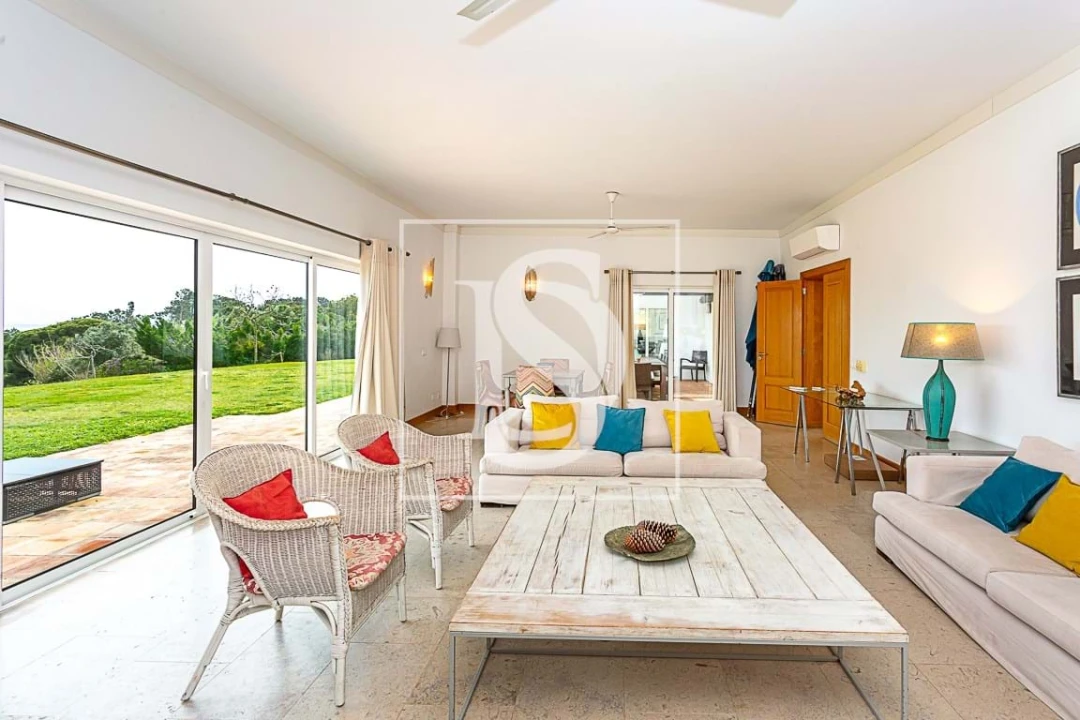 Moradia T6 para Venda em Conceição e Cabanas de Tavira Foto 1