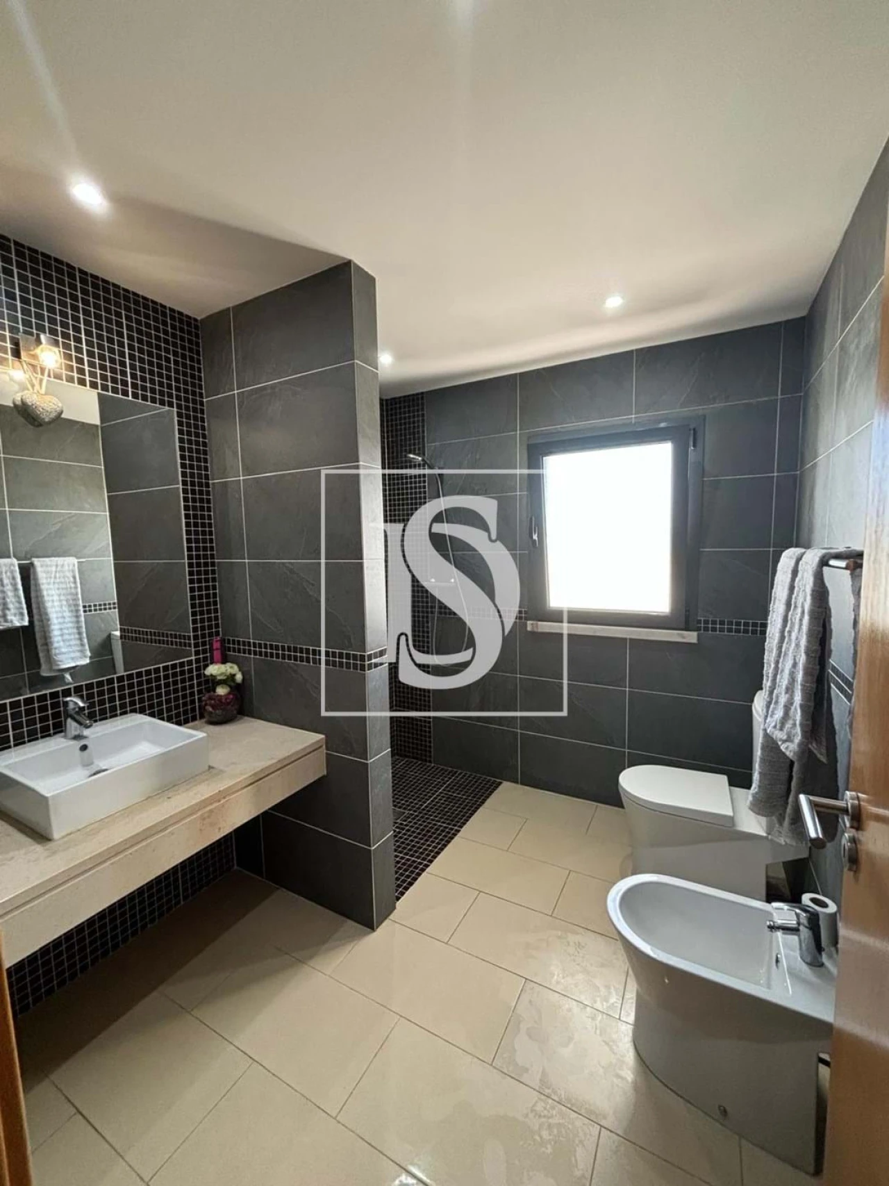 Moradia T3 para Venda em Conceição e Cabanas de Tavira Foto 5