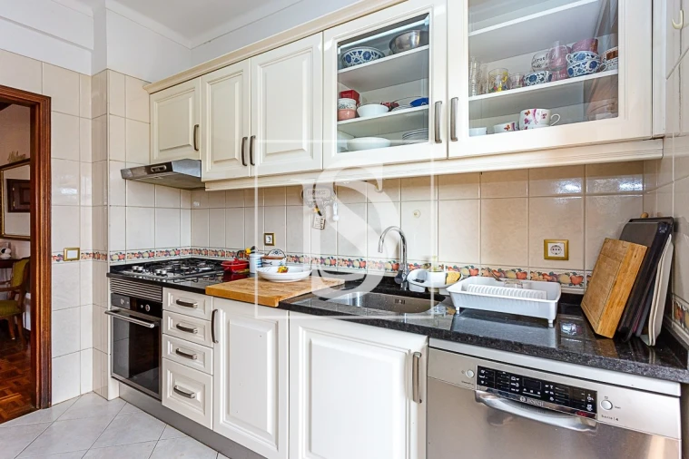 Apartamento T3 para Venda em Tavira (Santa Maria e Santiago) Foto 9