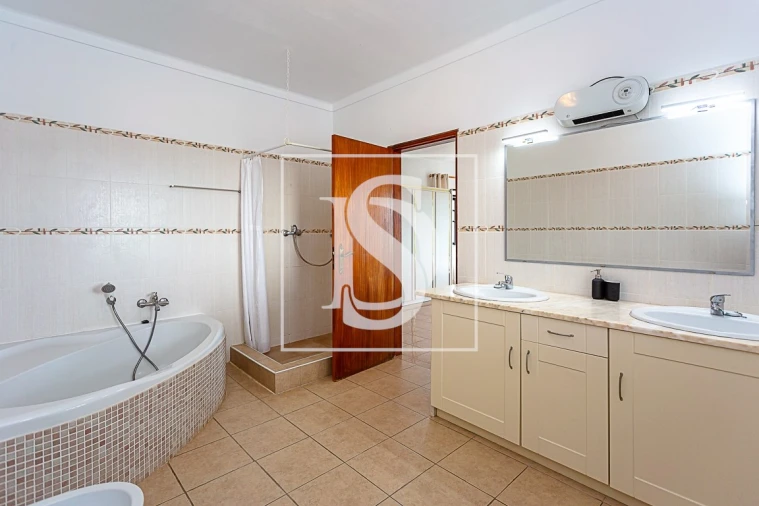Moradia T3 para Venda em Conceição e Cabanas de Tavira Foto 18