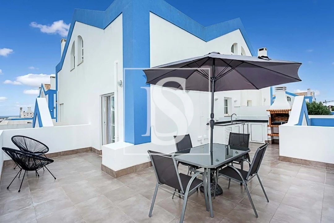 Moradia T2 para Arrendamento em Tavira (Santa Maria e Santiago) Foto 10