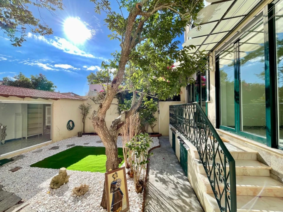 Moradia T4 para Venda em Cascais e Estoril Foto 2