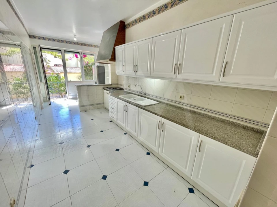 Moradia T4 para Venda em Cascais e Estoril Foto 29