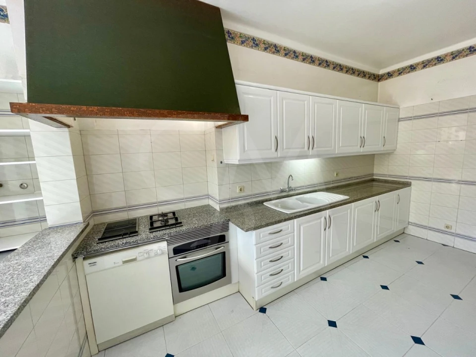 Moradia T4 para Venda em Cascais e Estoril Foto 33