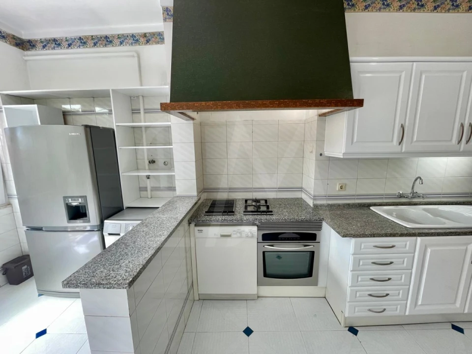 Moradia T4 para Venda em Cascais e Estoril Foto 32