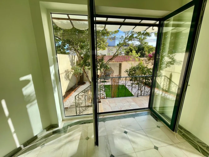 Moradia T4 para Venda em Cascais e Estoril Foto 12